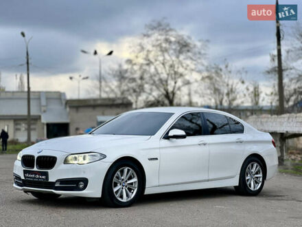 Белый БМВ 5 Серия, объемом двигателя 2 л и пробегом 138 тыс. км за 17999 $, фото 1 на Automoto.ua