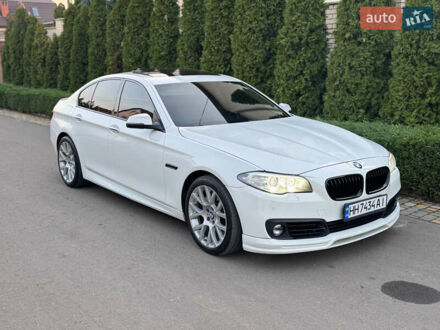 Белый БМВ 5 Серия, объемом двигателя 3 л и пробегом 155 тыс. км за 17700 $, фото 1 на Automoto.ua