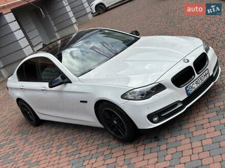 Белый БМВ 5 Серия, объемом двигателя 2 л и пробегом 260 тыс. км за 18950 $, фото 1 на Automoto.ua