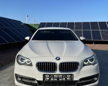 Белый БМВ 5 Серия, объемом двигателя 2 л и пробегом 198 тыс. км за 15555 $, фото 1 на Automoto.ua