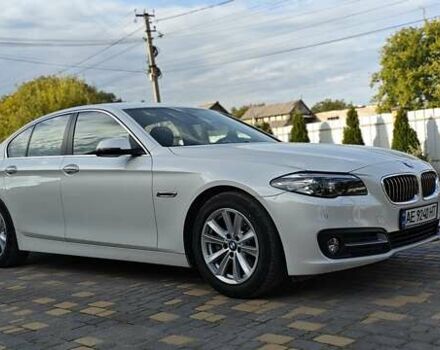 Білий БМВ 5 Серія, об'ємом двигуна 2 л та пробігом 24 тис. км за 23500 $, фото 1 на Automoto.ua