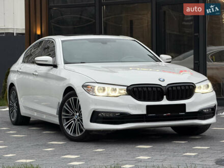 Белый БМВ 5 Серия, объемом двигателя 2 л и пробегом 74 тыс. км за 26500 $, фото 1 на Automoto.ua