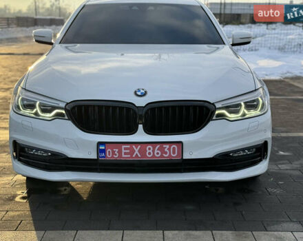 Белый БМВ 5 Серия, объемом двигателя 2 л и пробегом 205 тыс. км за 25199 $, фото 1 на Automoto.ua