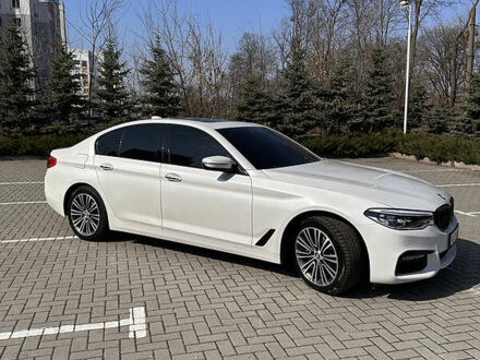 БМВ 5 Серия 2017 в Харькове на Automoto.ua Белый БМВ 5 Серия, объемом двигателя 2 л и пробегом 82 тыс. км за 34500 $, фото 1 на Automoto.ua
