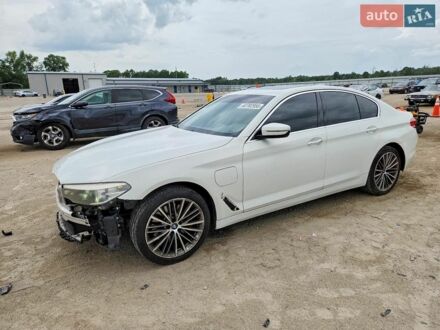 Белый БМВ 5 Серия, объемом двигателя 4.39 л и пробегом 132 тыс. км за 8500 $, фото 1 на Automoto.ua