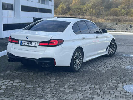 Белый БМВ 5 Серия, объемом двигателя 2 л и пробегом 191 тыс. км за 27900 $, фото 1 на Automoto.ua