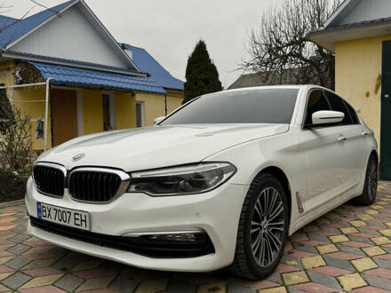 Белый БМВ 5 Серия, объемом двигателя 2 л и пробегом 128 тыс. км за 26000 $, фото 1 на Automoto.ua