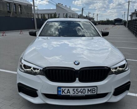 Белый БМВ 5 Серия, объемом двигателя 3 л и пробегом 102 тыс. км за 38540 $, фото 1 на Automoto.ua