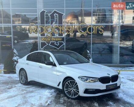 Белый БМВ 5 Серия, объемом двигателя 2.99 л и пробегом 155 тыс. км за 30900 $, фото 1 на Automoto.ua