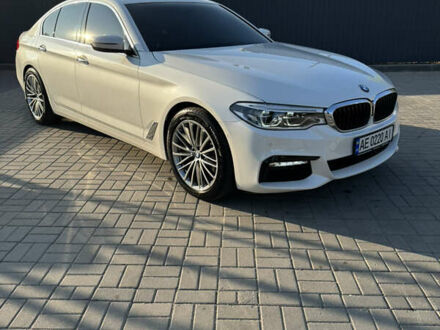 Белый БМВ 5 Серия, объемом двигателя 2.98 л и пробегом 97 тыс. км за 35900 $, фото 1 на Automoto.ua