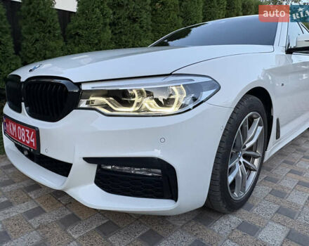Білий БМВ 5 Серія, об'ємом двигуна 2 л та пробігом 108 тис. км за 30900 $, фото 1 на Automoto.ua