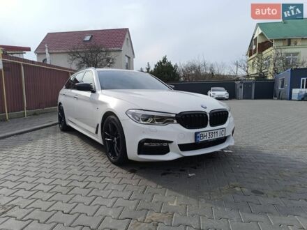 Белый БМВ 5 Серия, объемом двигателя 2.99 л и пробегом 308 тыс. км за 28000 $, фото 1 на Automoto.ua