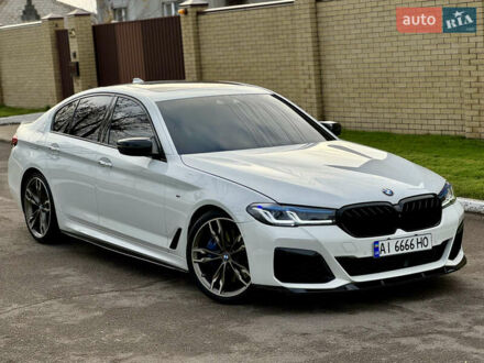 Белый БМВ 5 Серия, объемом двигателя 4.39 л и пробегом 106 тыс. км за 38000 $, фото 1 на Automoto.ua