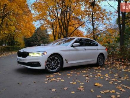 Белый БМВ 5 Серия, объемом двигателя 3 л и пробегом 211 тыс. км за 26900 $, фото 1 на Automoto.ua
