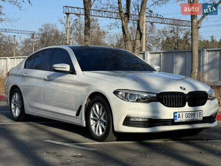 Білий БМВ 5 Серія, об'ємом двигуна 2 л та пробігом 132 тис. км за 29999 $, фото 1 на Automoto.ua