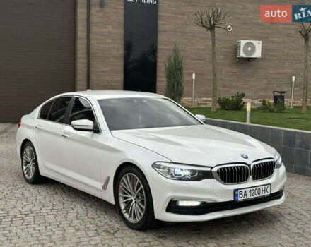 Білий БМВ 5 Серія, об'ємом двигуна 2 л та пробігом 211 тис. км за 23400 $, фото 1 на Automoto.ua
