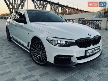 Білий БМВ 5 Серія, об'ємом двигуна 2 л та пробігом 125 тис. км за 30777 $, фото 1 на Automoto.ua
