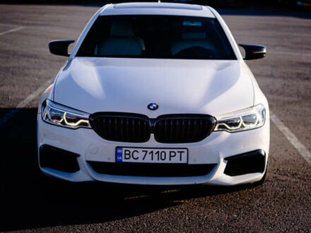 Белый БМВ 5 Серия, объемом двигателя 4.39 л и пробегом 103 тыс. км за 36000 $, фото 1 на Automoto.ua