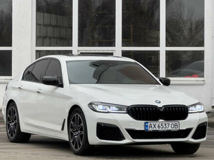 БМВ 5 Серия 2018 в Киеве на Automoto.ua Белый БМВ 5 Серия, объемом двигателя 2 л и пробегом 105 тыс. км за 31999 $, фото 1 на Automoto.ua