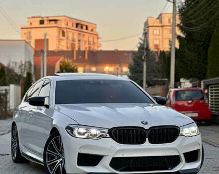 Белый БМВ 5 Серия, объемом двигателя 3 л и пробегом 204 тыс. км за 27500 $, фото 1 на Automoto.ua