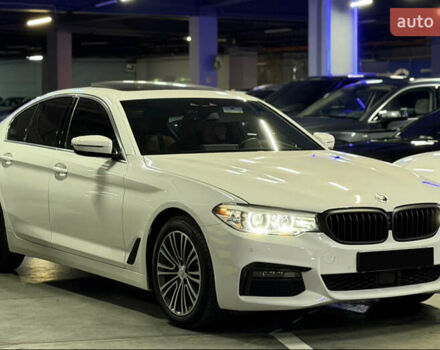 Белый БМВ 5 Серия, объемом двигателя 2 л и пробегом 93 тыс. км за 25500 $, фото 1 на Automoto.ua