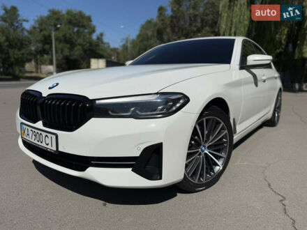 БМВ 5 Серия 2020 в Днепре (Днепропетровске) на Automoto.ua Белый БМВ 5 Серия, объемом двигателя 2 л и пробегом 128 тыс. км за 35999 $, фото 1 на Automoto.ua