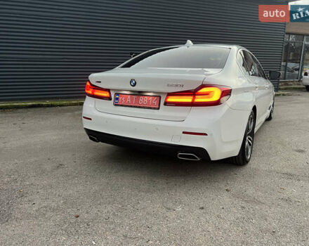 Белый БМВ 5 Серия, объемом двигателя 0 л и пробегом 64 тыс. км за 22000 $, фото 1 на Automoto.ua