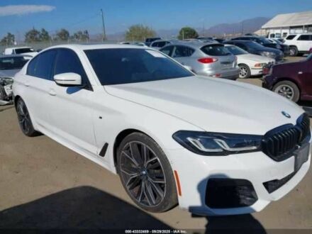 БМВ 5 Серия 2021 в Луцке на Automoto.ua Белый БМВ 5 Серия, объемом двигателя 3 л и пробегом 60 тыс. км за 15500 $, фото 1 на Automoto.ua