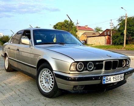 Бежевый БМВ 5 Серия, объемом двигателя 3 л и пробегом 427 тыс. км за 3100 $, фото 1 на Automoto.ua