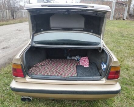 Бежевый БМВ 5 Серия, объемом двигателя 2.4 л и пробегом 600 тыс. км за 2500 $, фото 9 на Automoto.ua