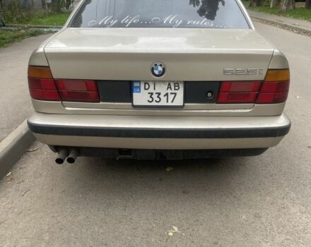 Бежевий БМВ 5 Серія, об'ємом двигуна 2.5 л та пробігом 380 тис. км за 3700 $, фото 1 на Automoto.ua