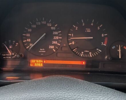 Бежевий БМВ 5 Серія, об'ємом двигуна 2.5 л та пробігом 380 тис. км за 3700 $, фото 10 на Automoto.ua