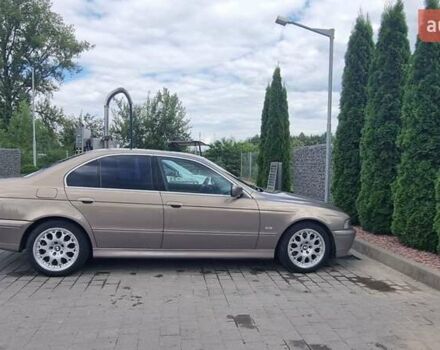 Бежевий БМВ 5 Серія, об'ємом двигуна 2.93 л та пробігом 257 тис. км за 11000 $, фото 3 на Automoto.ua