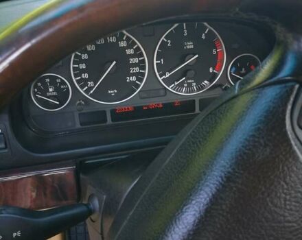 Бежевий БМВ 5 Серія, об'ємом двигуна 2.93 л та пробігом 257 тис. км за 11000 $, фото 15 на Automoto.ua