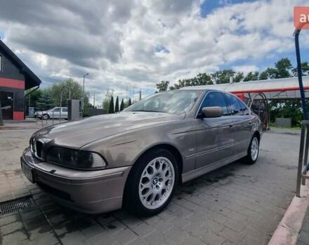 Бежевий БМВ 5 Серія, об'ємом двигуна 2.93 л та пробігом 257 тис. км за 11000 $, фото 2 на Automoto.ua