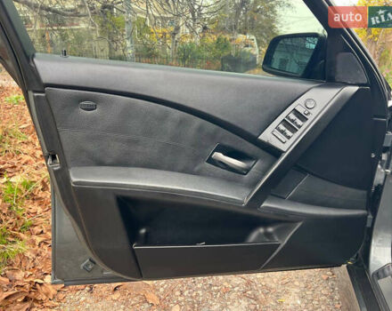 Бежевый БМВ 5 Серия, объемом двигателя 3 л и пробегом 328 тыс. км за 8000 $, фото 17 на Automoto.ua