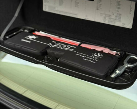 Бежевий БМВ 5 Серія, об'ємом двигуна 3 л та пробігом 174 тис. км за 8400 $, фото 19 на Automoto.ua