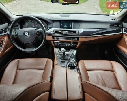 Бежевий БМВ 5 Серія, об'ємом двигуна 2 л та пробігом 330 тис. км за 12500 $, фото 27 на Automoto.ua