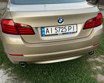 Бежевый БМВ 5 Серия, объемом двигателя 2.98 л и пробегом 275 тыс. км за 20000 $, фото 9 на Automoto.ua