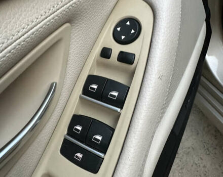 Бежевий БМВ 5 Серія, об'ємом двигуна 2.98 л та пробігом 195 тис. км за 12000 $, фото 24 на Automoto.ua