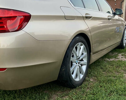 Бежевый БМВ 5 Серия, объемом двигателя 2.98 л и пробегом 275 тыс. км за 20000 $, фото 7 на Automoto.ua