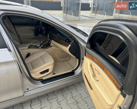 Бежевий БМВ 5 Серія, об'ємом двигуна 2 л та пробігом 256 тис. км за 10300 $, фото 34 на Automoto.ua