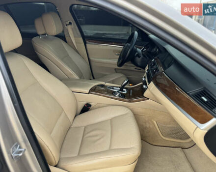 Бежевий БМВ 5 Серія, об'ємом двигуна 2 л та пробігом 256 тис. км за 10300 $, фото 33 на Automoto.ua