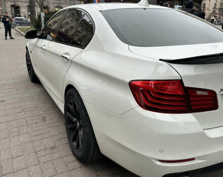 Бежевий БМВ 5 Серія, об'ємом двигуна 3 л та пробігом 212 тис. км за 15000 $, фото 2 на Automoto.ua