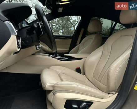 Бежевий БМВ 5 Серія, об'ємом двигуна 2 л та пробігом 133 тис. км за 25999 $, фото 39 на Automoto.ua