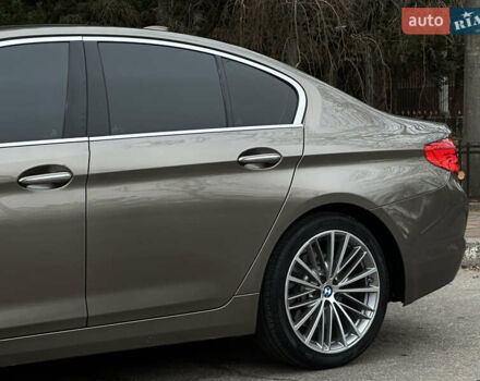 Бежевий БМВ 5 Серія, об'ємом двигуна 2 л та пробігом 133 тис. км за 25999 $, фото 10 на Automoto.ua