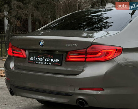 Бежевий БМВ 5 Серія, об'ємом двигуна 2 л та пробігом 133 тис. км за 25999 $, фото 18 на Automoto.ua