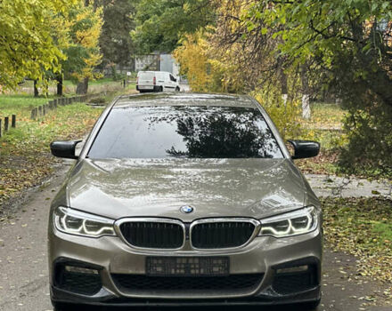 БМВ 5 Серия 2018 в Киеве на Automoto.ua Бежевый БМВ 5 Серия, объемом двигателя 2 л и пробегом 134 тыс. км за 35000 $, фото 9 на Automoto.ua