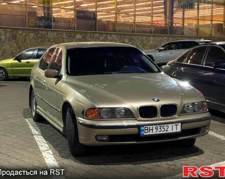 Бежевий БМВ 5 Серія, об'ємом двигуна 2.2 л та пробігом 450 тис. км за 4500 $, фото 1 на Automoto.ua