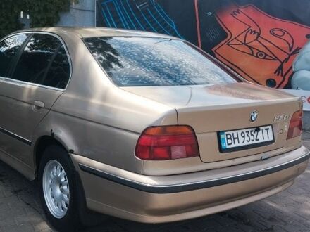 БМВ 5 Серия 2000 в Черноморске (Ильичевске) на Automoto.ua Бежевый БМВ 5 Серия, объемом двигателя 0 л и пробегом 430 тыс. км за 4600 $, фото 1 на Automoto.ua
